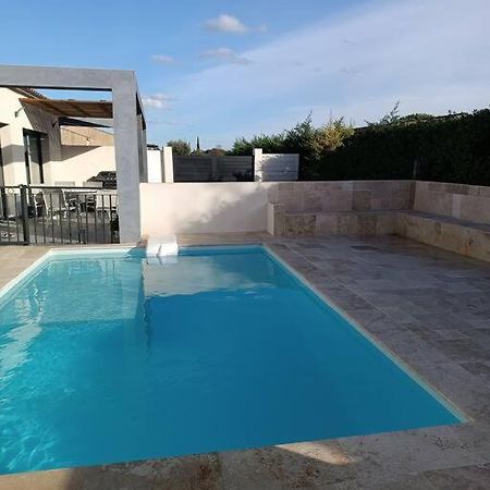 Charmant Studio Avec Piscine Villemoustaussou 外观 照片